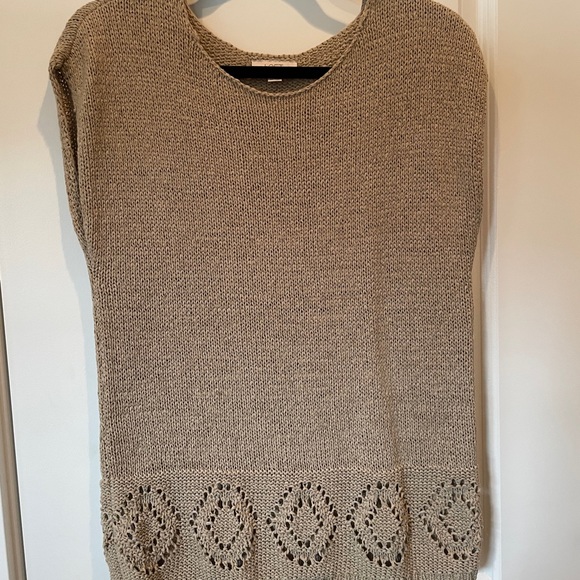 Loft Woven Sleeveless Top - Picture 6 of 6